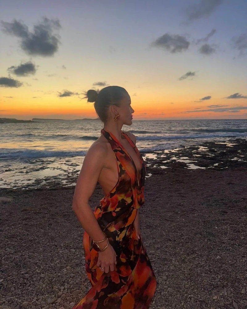 سكوربيورايزينغ فستان الغيرة